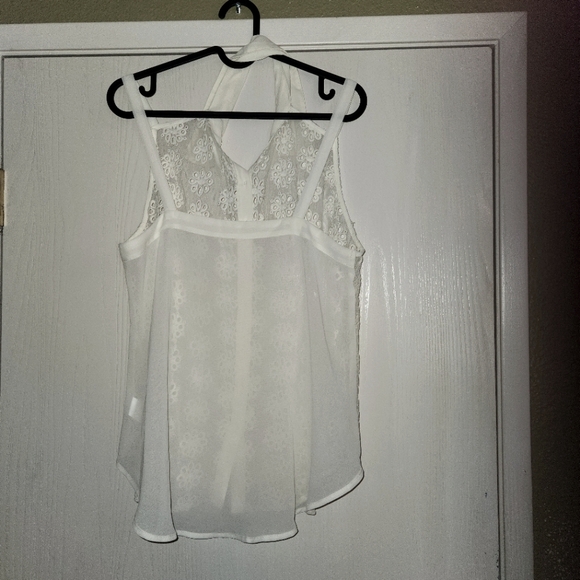 White sheer floral blouse L - Picture 3 of 6